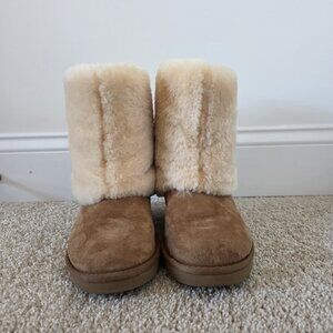 UGG Chestnut Shearling Cuff Boots - Size 7
